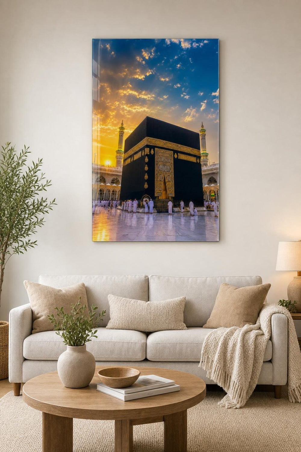Kabe ve Altın Gökyüzü Baskılı Cam Tablo – Manevi UV Baskı Dekoratif Duvar Tablosu