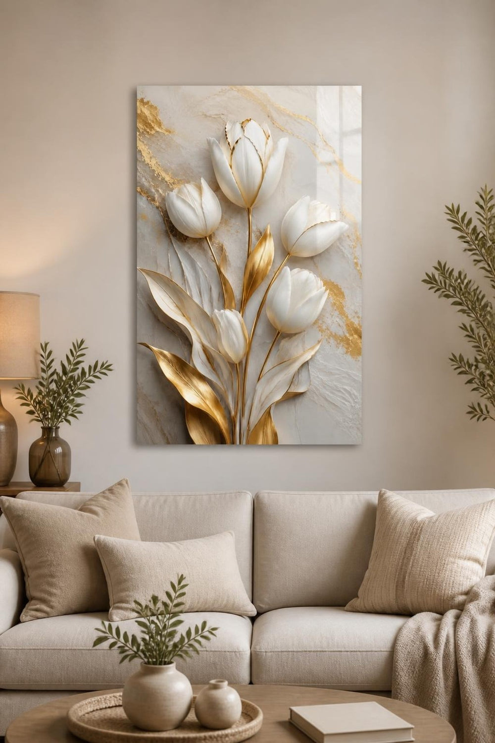 Beyaz Lale Desenli Baskılı Cam Tablo – Gold Detaylı UV Baskı Duvar Dekoru — görsel 3