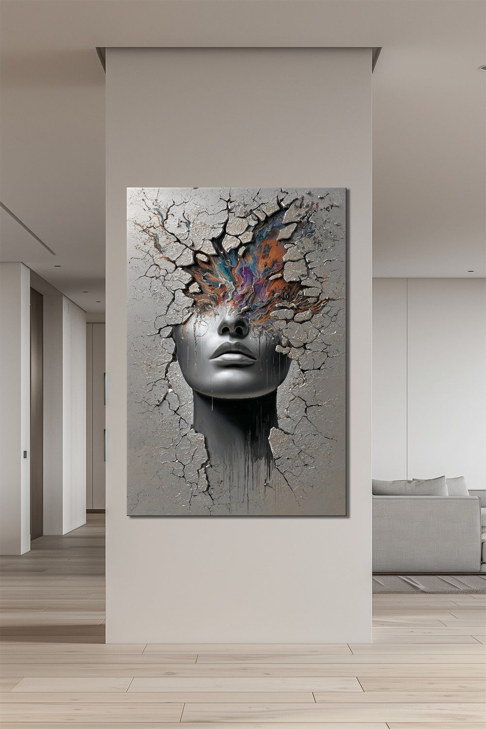 Soyut Kadın Yüzü Baskılı Cam Tablo – Çatlak Efektli Modern Sanat Duvar Dekoru