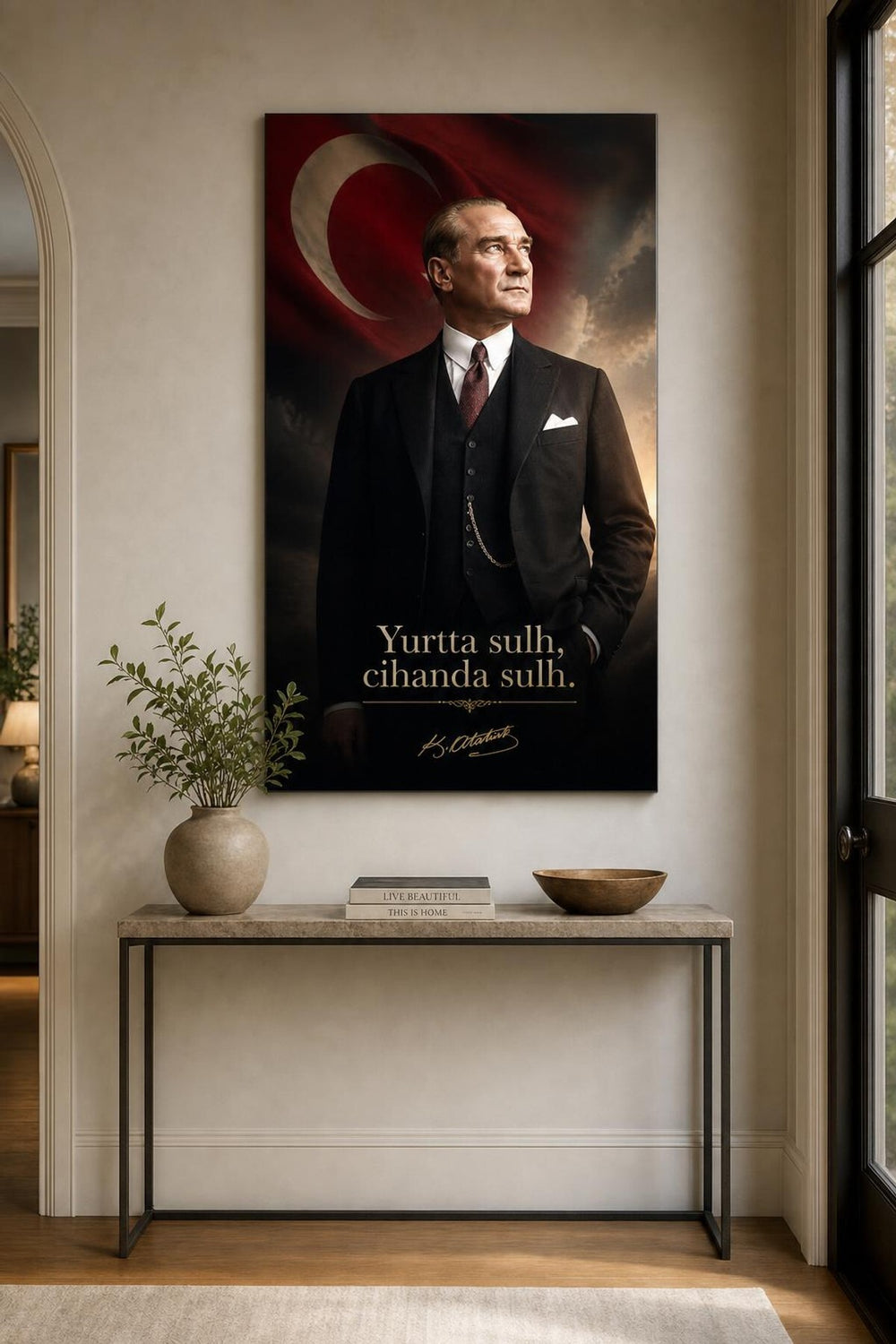 Atatürk ve Türk Bayrağı Baskılı Cam Tablo – Yurtta Sulh UV Dekoratif Duvar Tablosu