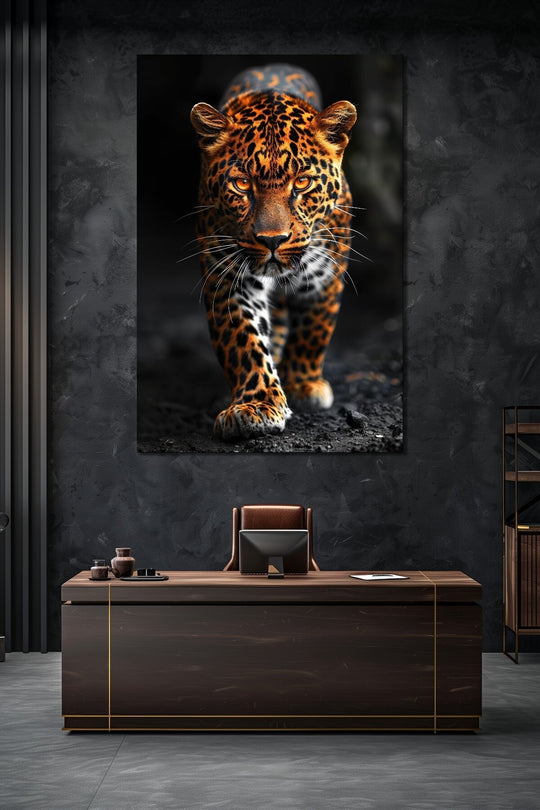 Leopar Baskılı Cam Tablo – Vahşi Yaşam Temalı Güçlü Dekoratif Duvar Tablosu