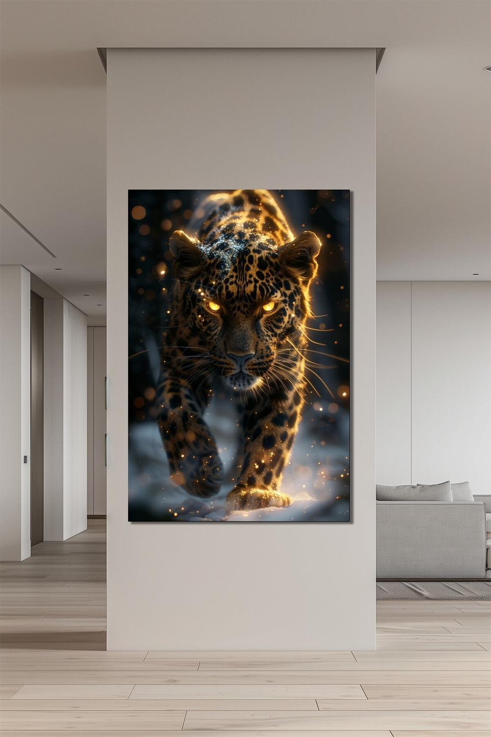 Leopar Baskılı Cam Tablo – Altın Işıltılı Modern Vahşi Doğa Dekoru