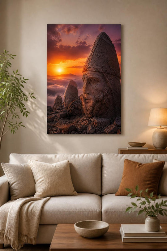 Nemrut Dağı Taş Heykelleri Baskılı Cam Tablo – Antik Doğa Manzarası Duvar Dekoru — görsel 1